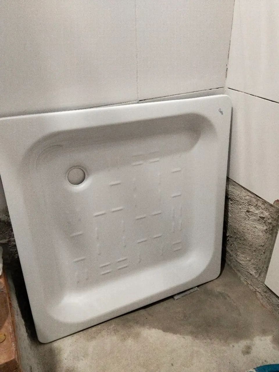Piso de box de embutir marca celite