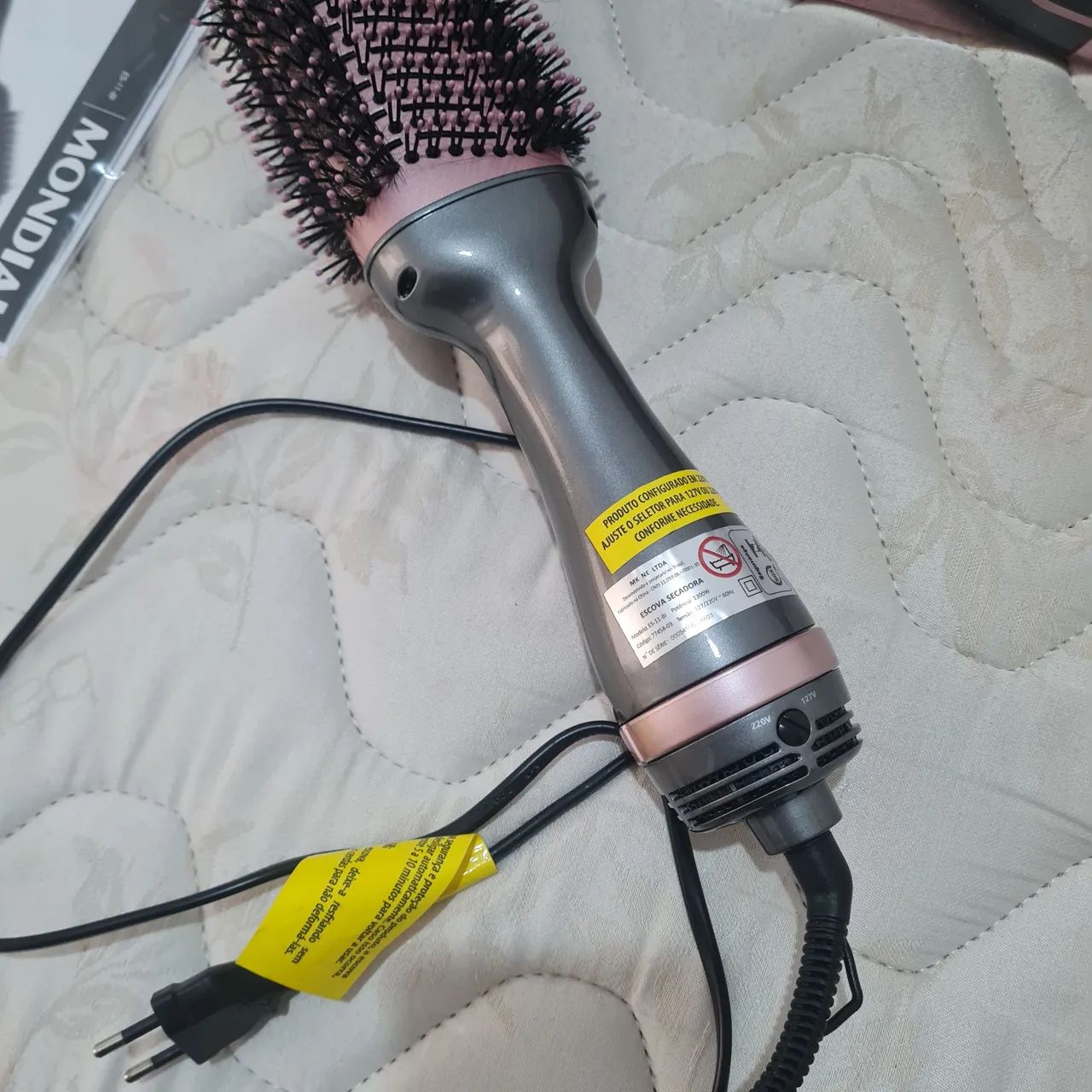 Escova secadora