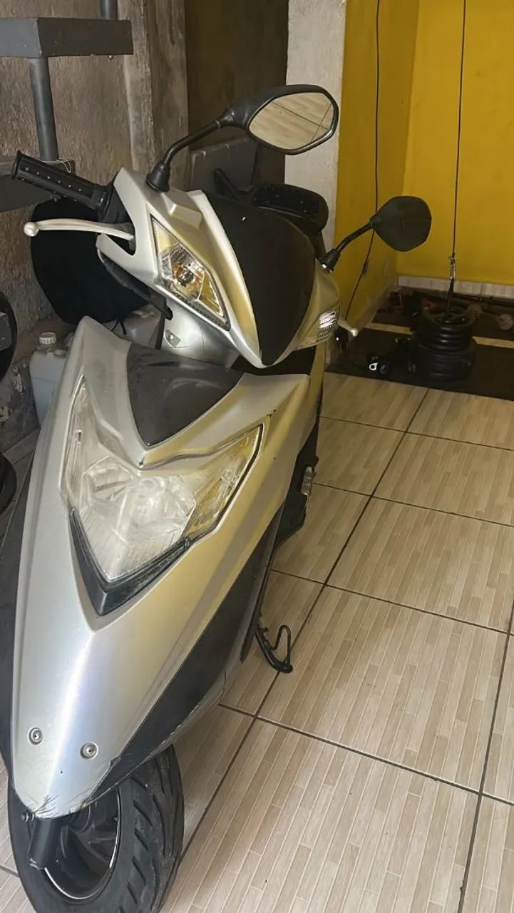 Moto semi nova - Foto 2