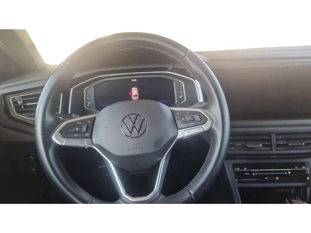 Volkswagen Nivus Highline 1.0 200 TSI Flex Aut., foto 10 de 17