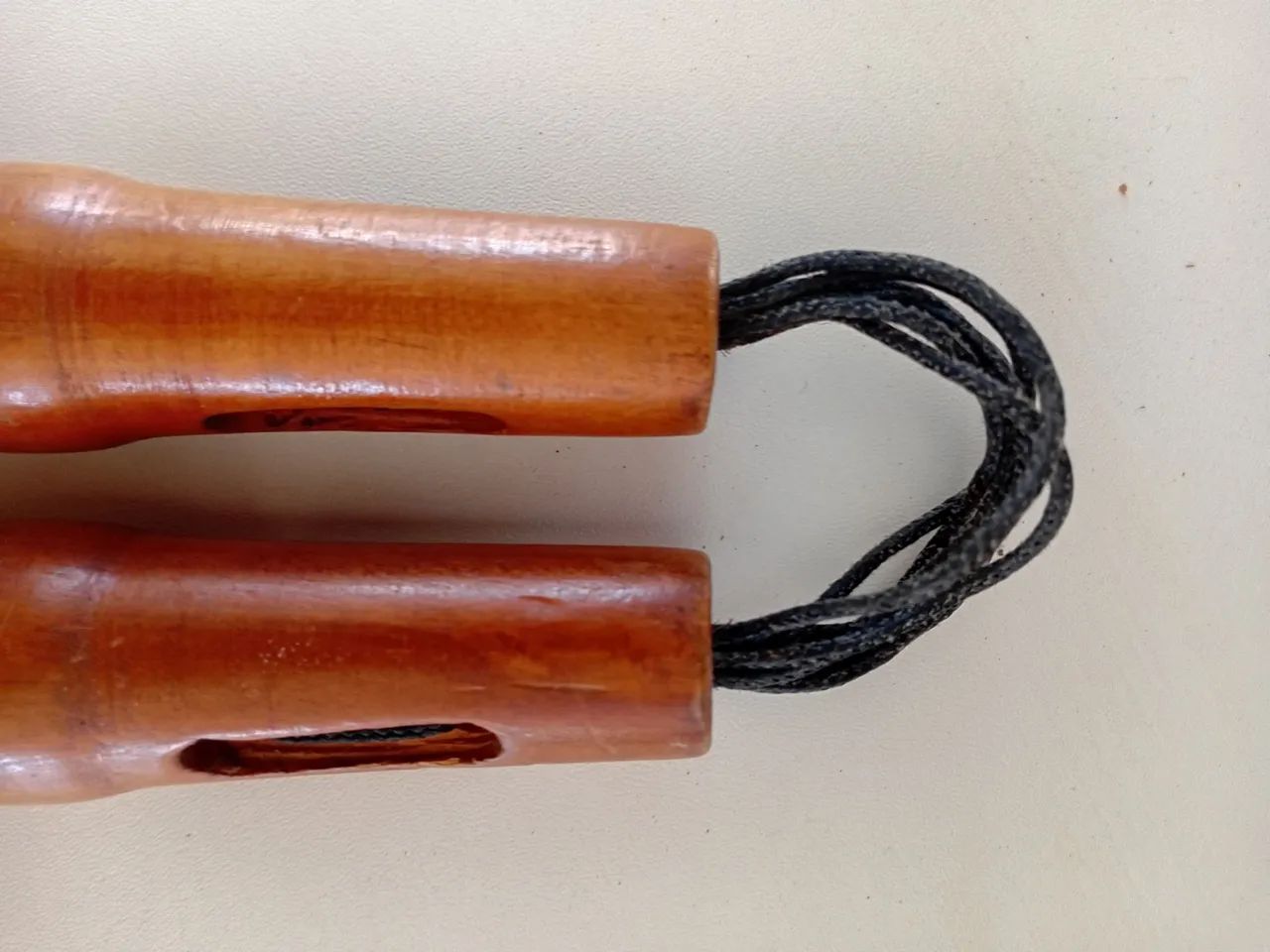 Nunchaku madeira - luta marcial - Foto 2