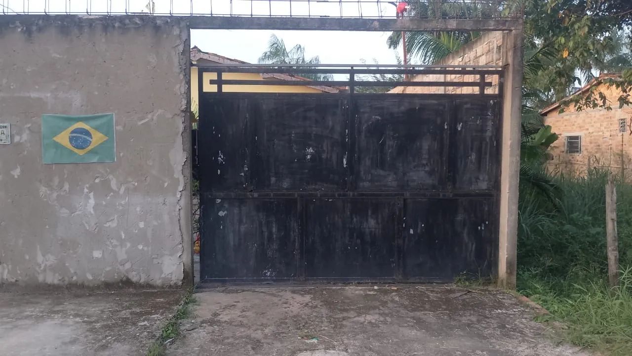 Vendo portão de ferro - Foto 2