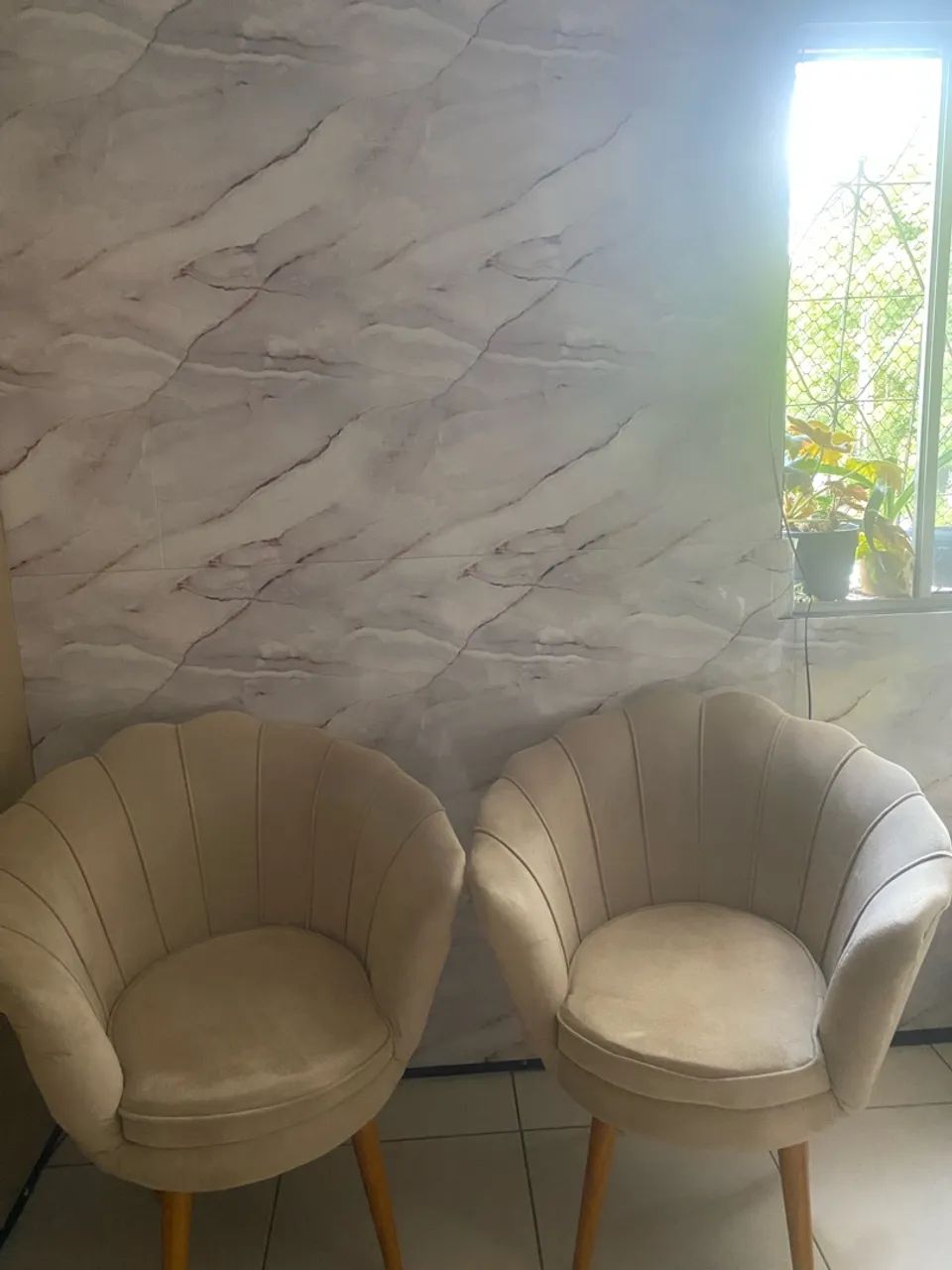VENDO CADEIRAS PÉTALA  - Foto 4