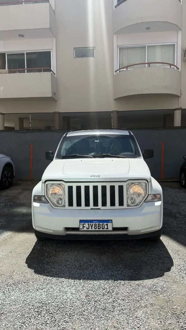 Jeep Cherokee Cherokee Sport 3.7 4x4 V6 12V Aut. 2012