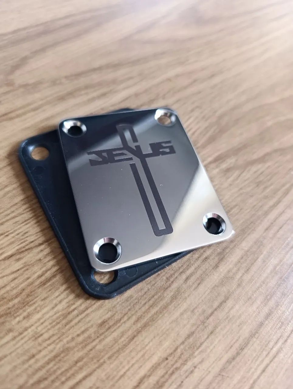Neck Plate Ramme - Jesus