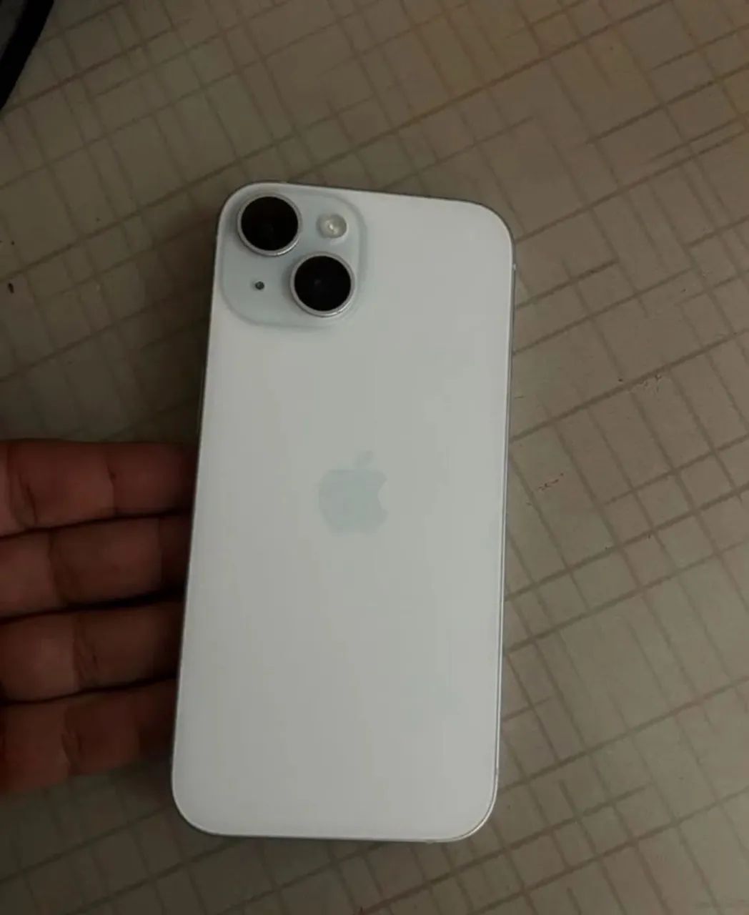 iPhone 15 256GB - Único dono, com nota fiscal e caixa - Foto 2