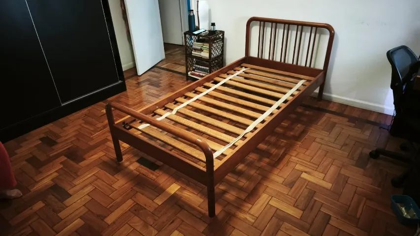 Cama de solteiro de madeira - Foto 4