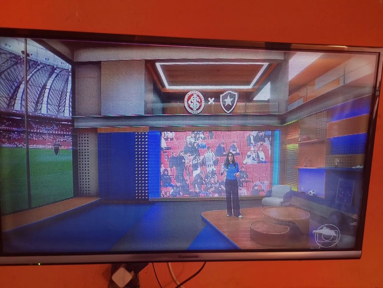 Smartv 32 Pol Panasonic  - Foto 2
