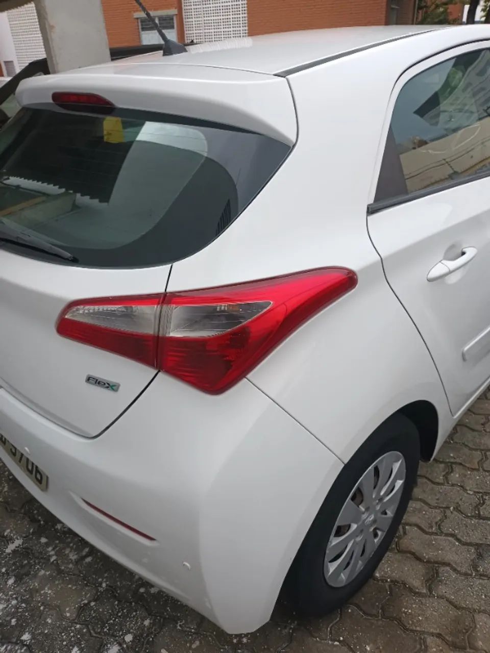 Hyundai HB20 Comf./c.plus/c.style 1.0 Flex 12V 2014 - Foto 4