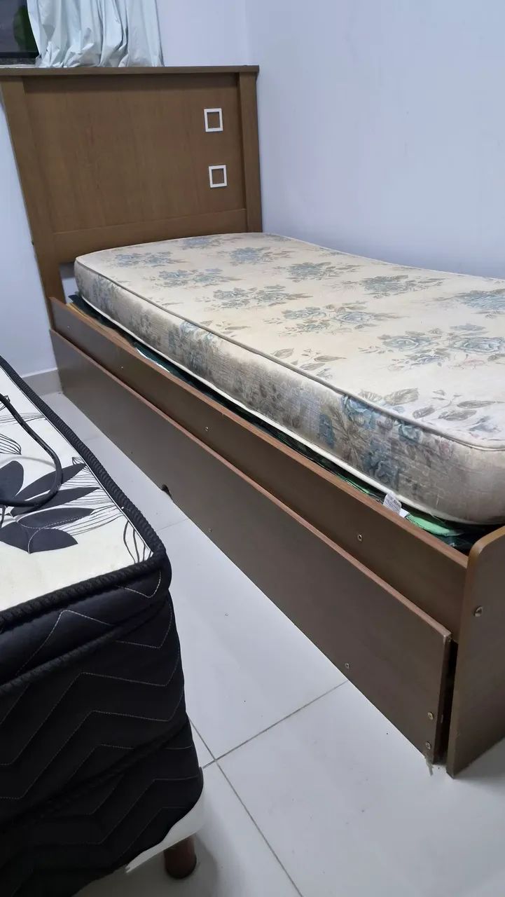 Cama de solteiro com colchão - Foto 2