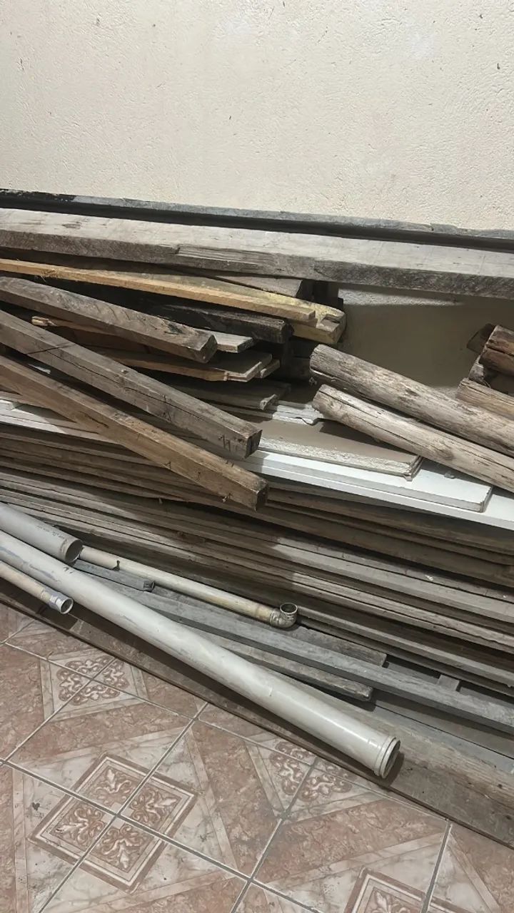 Poste de eucaliptos  - Foto 2