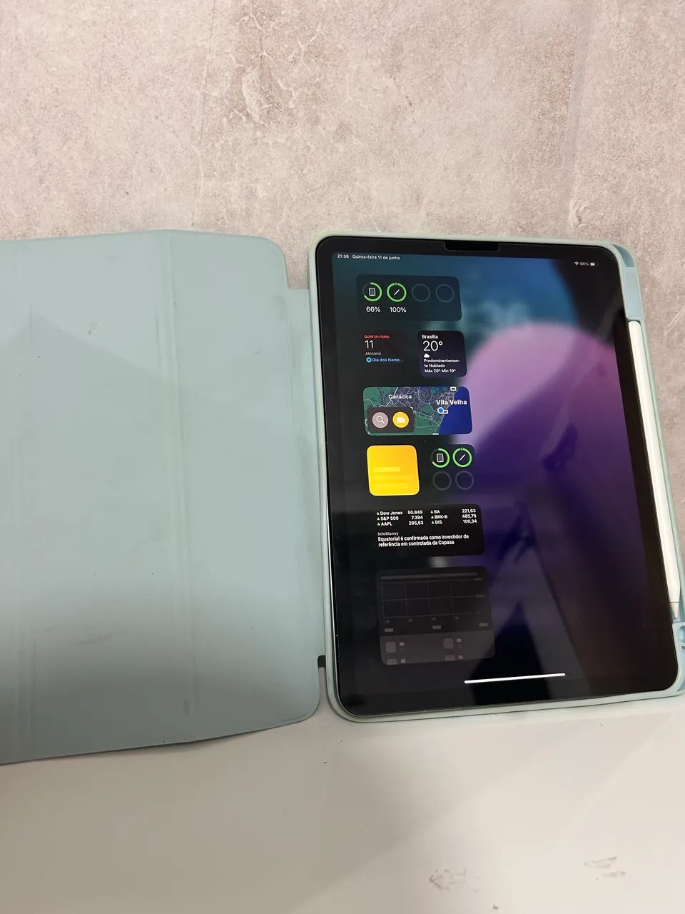 iPad Air M1 -com Apple Pencil 2 - impecável 