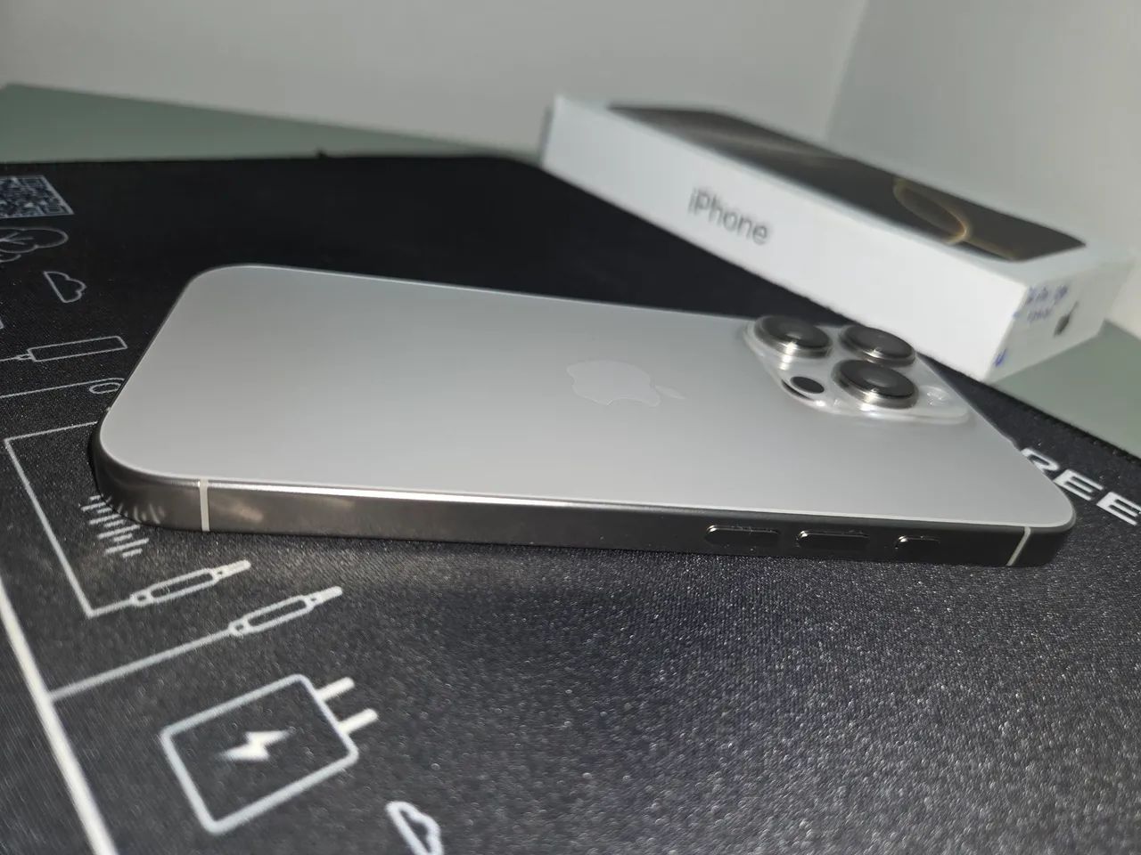 Apple Iphone 16 Pro 128Gb - Foto 4