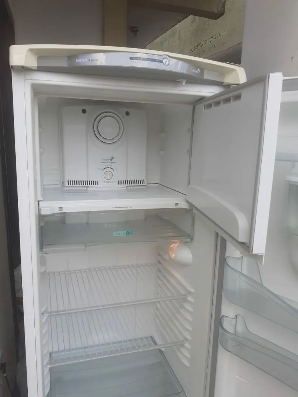 Geladeira Consul FrostFree Dispenser  - Foto 3