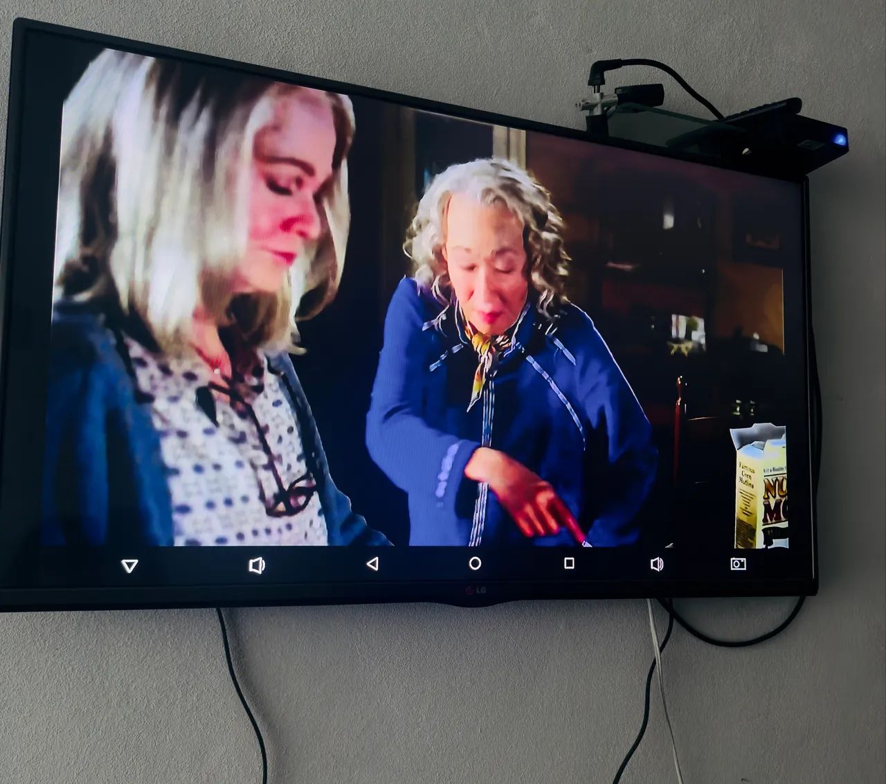 Tv 43 polegadas não é smart 