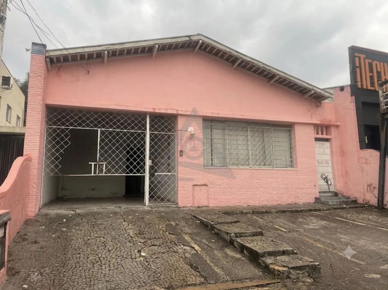 Casa para alugar em Campinas, Jardim Guanabara, com 3 quartos, com 186 m²