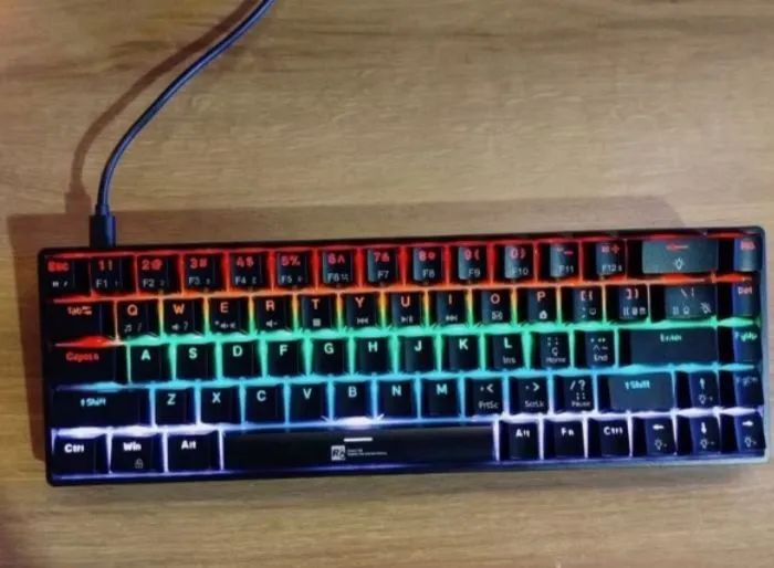 Vendo TECLADO MECÂNICO MINI PROFISSIONAL  - Foto 3