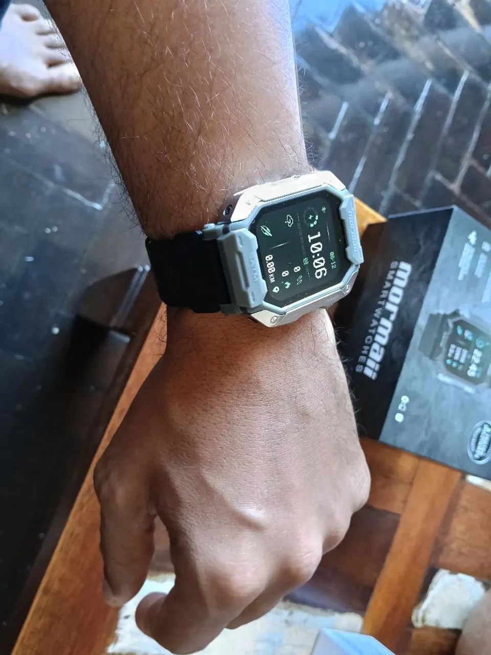 Smartwatch Mormaii Force  - com caixa e pulseiras extras  - Foto 2