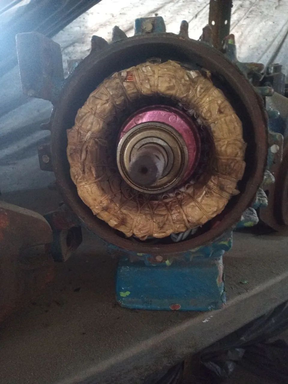 Motor trifásico  - Foto 2