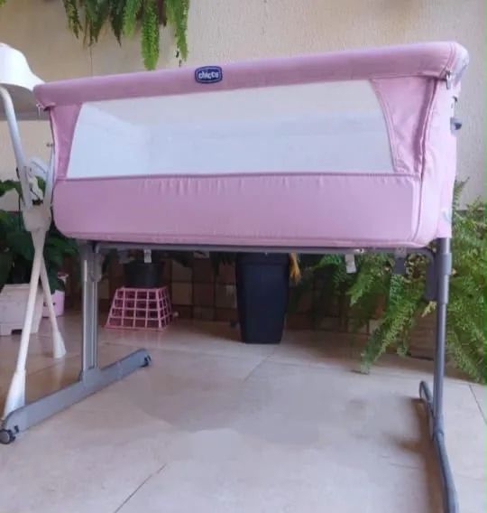 Bebê conforto e chiqueirinho 