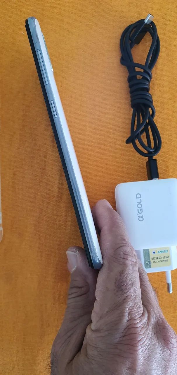 VENDO CELULAR SAMSUNG A50 TOP 128 GIGAS E ORIGINAL  - Foto 4