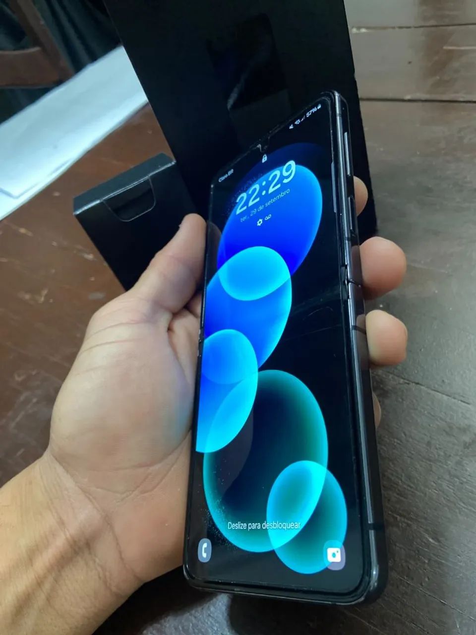 Galaxy Z Flip 5 - Foto 2