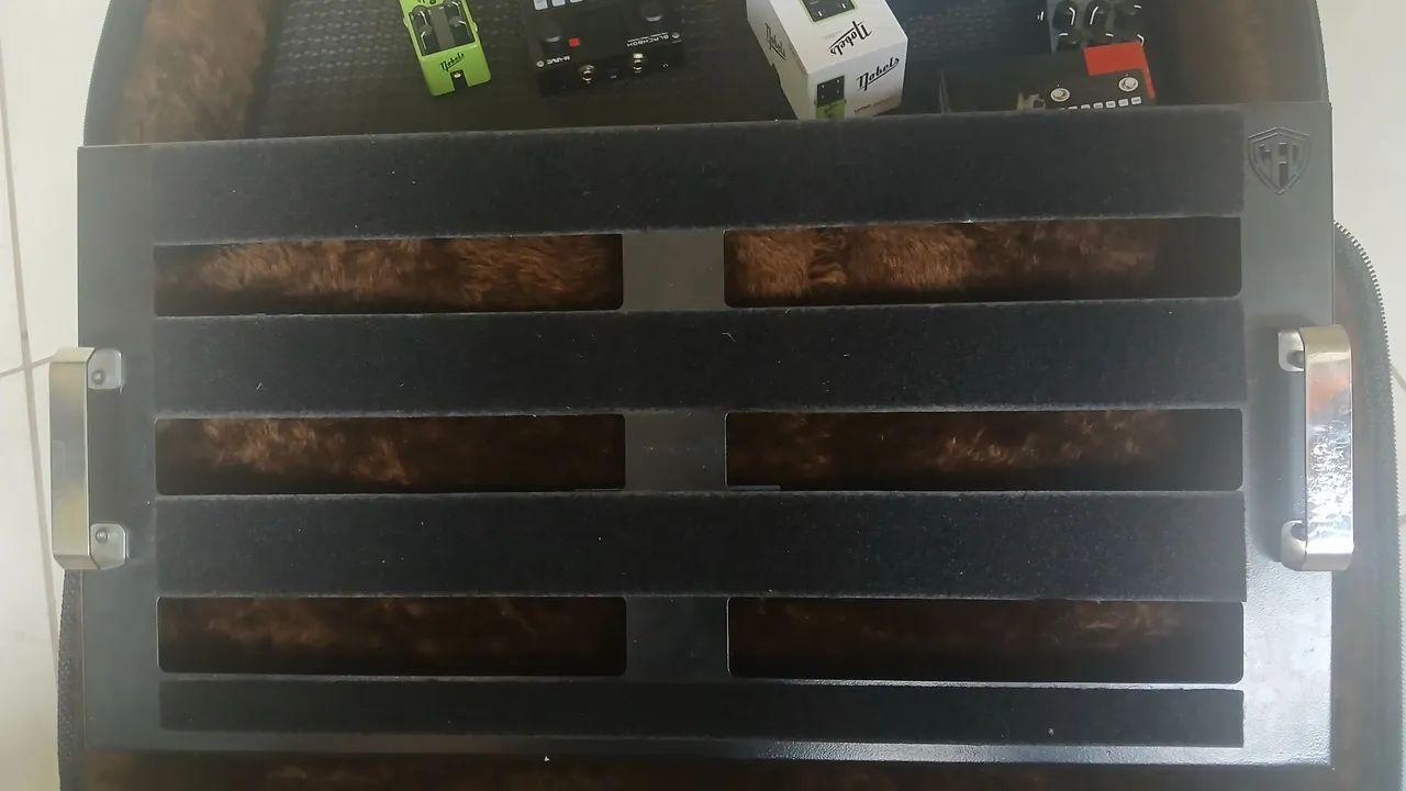PEDALBOARD CFD 61X31 - CASE SOLID SOUND - Foto 4