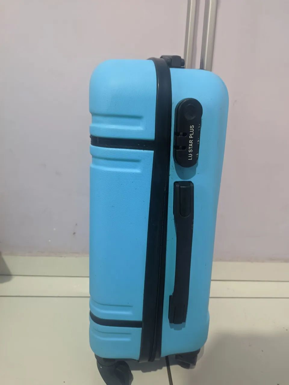 VENDO MALA DE VIAGEM  10kg - Foto 3