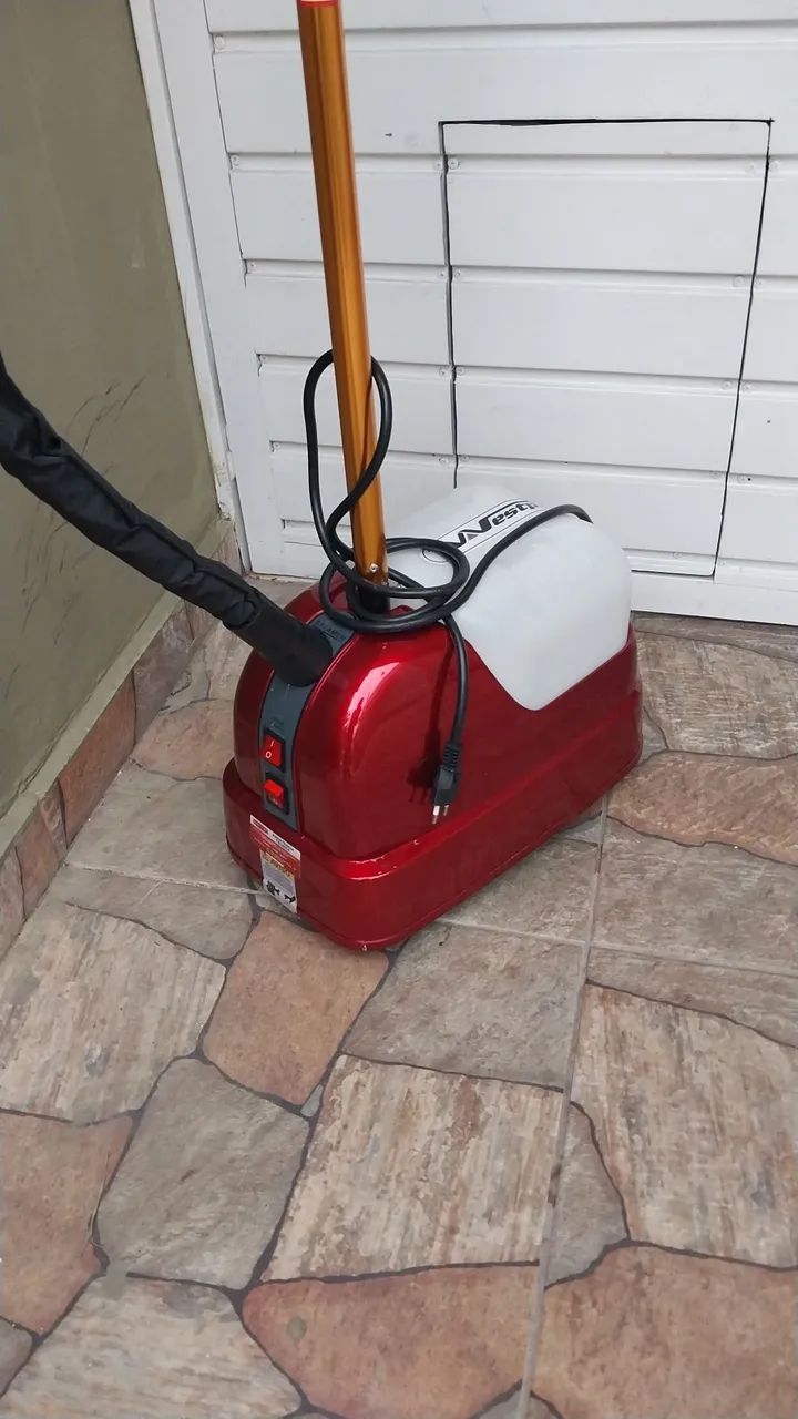 Ferro de cabide Westpress 127v 