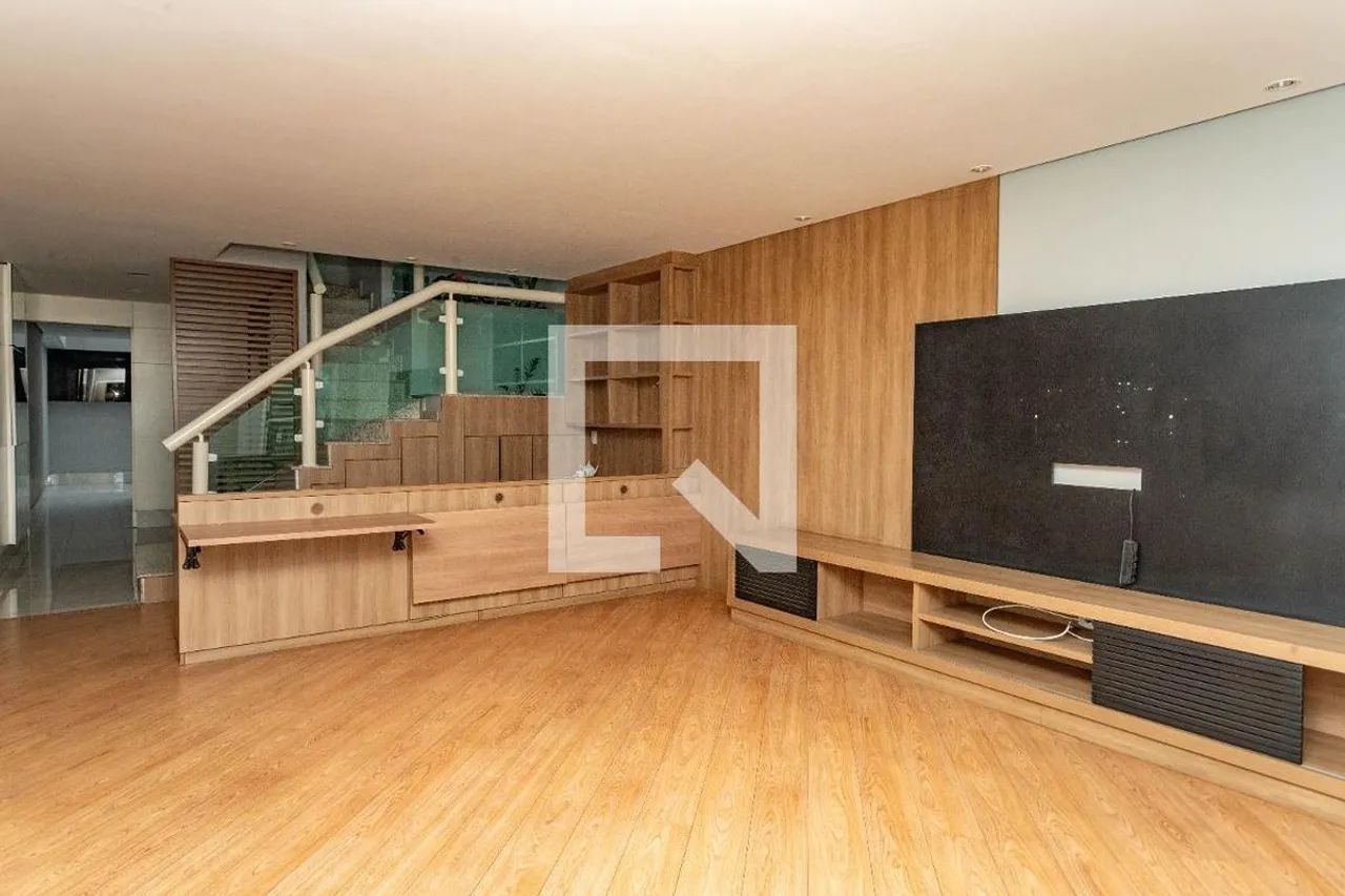 Casa à Venda - Centro, 4 Quartos, 405 m2 - Foto 2