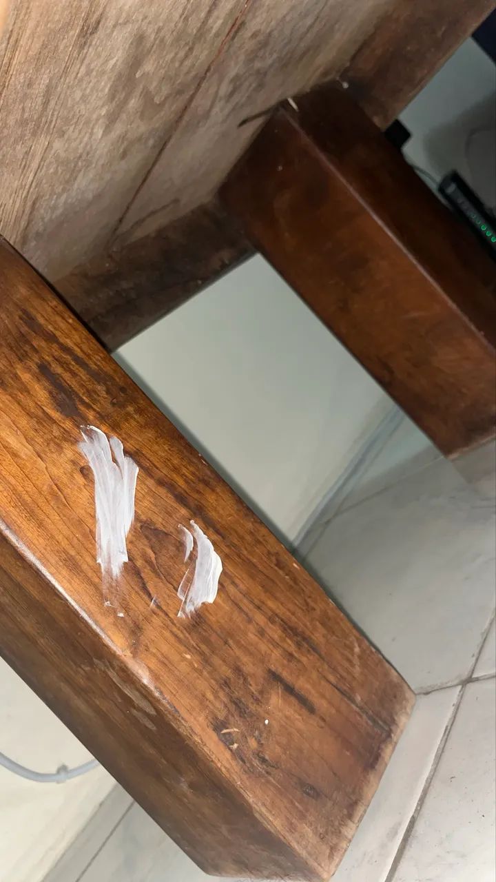 Mesa de Centro Rústica em Madeira - Robusta e Charmosa - Foto 4