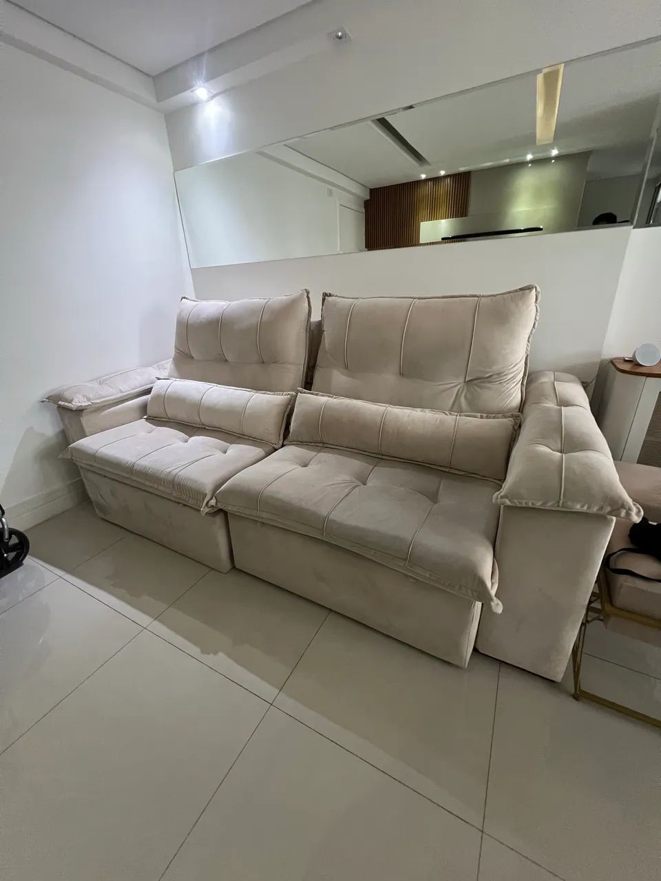 Sofá reclinável e retrátil - Foto 2