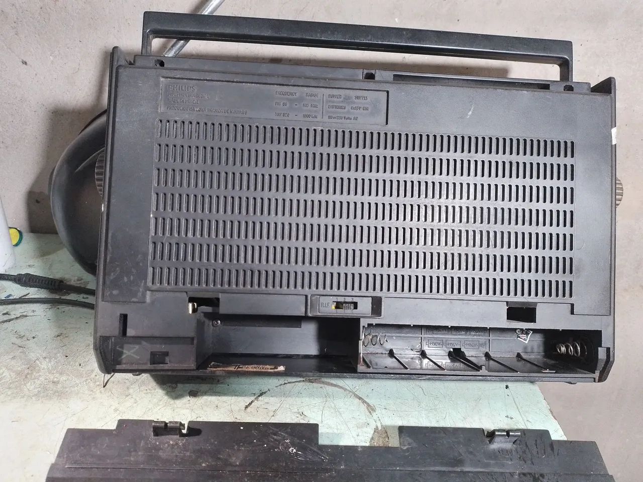 Rádio gravador Philips ar 470 (sucata)  - Foto 3