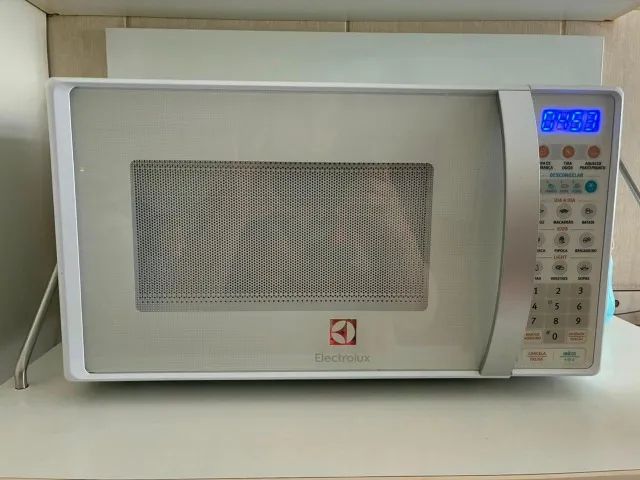 Micro-ondas Electrolux 20L - Funcionando Perfeitamente