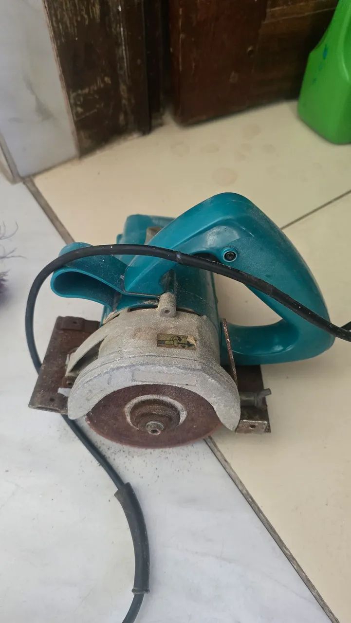 Makita