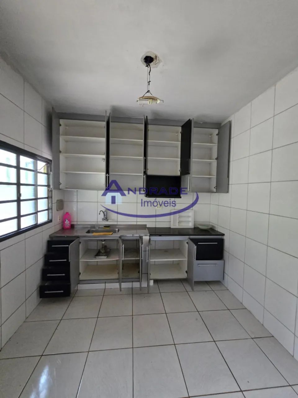 Casa com 2 quartos para alugar em Contagem - Foto 2