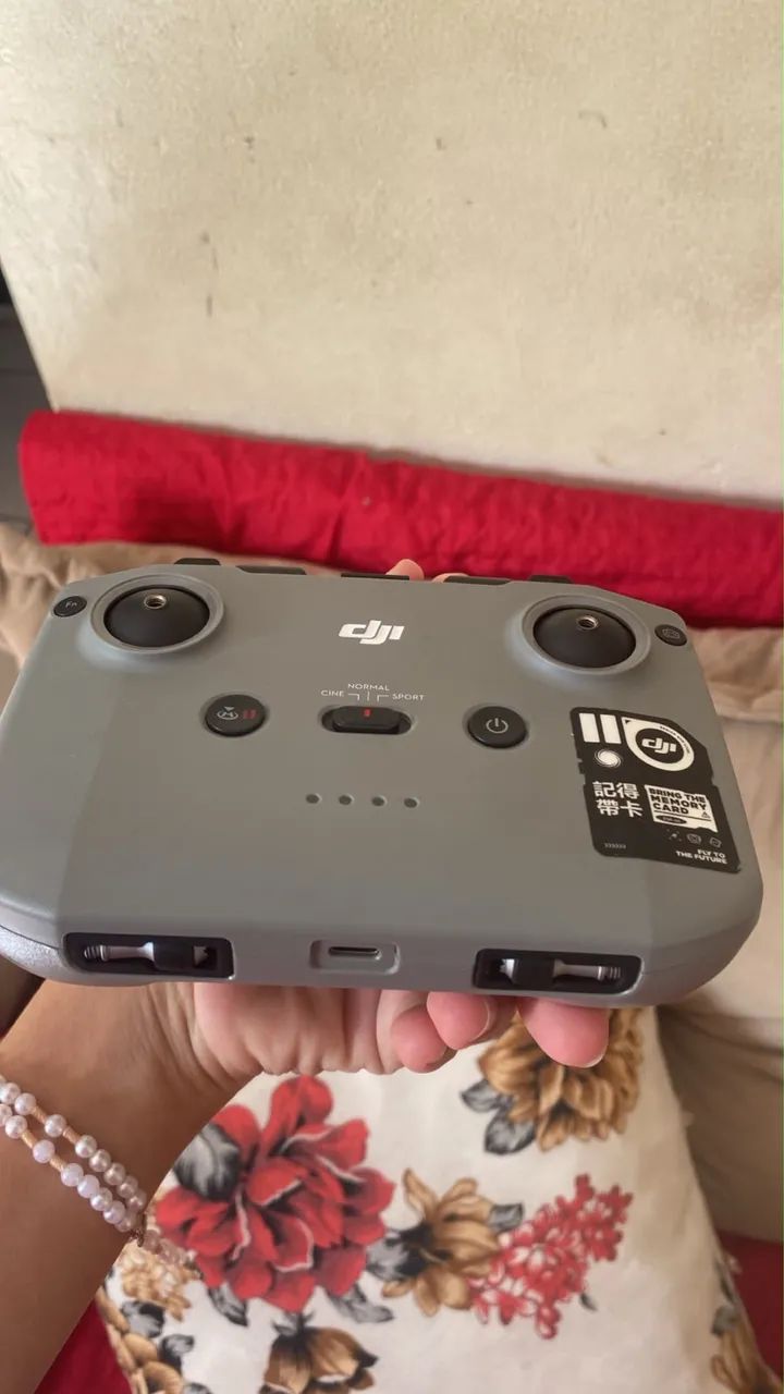 DJI Mini 4K: compacto, câmera 4K e controle remoto - Foto 3