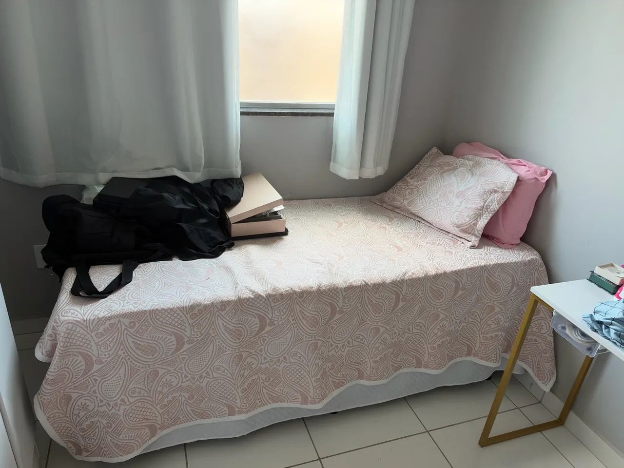 CAMA DE SOLTEIRO