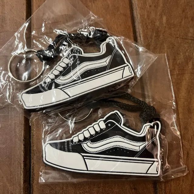 2 chaveiro vans knu skool preto - Foto 4