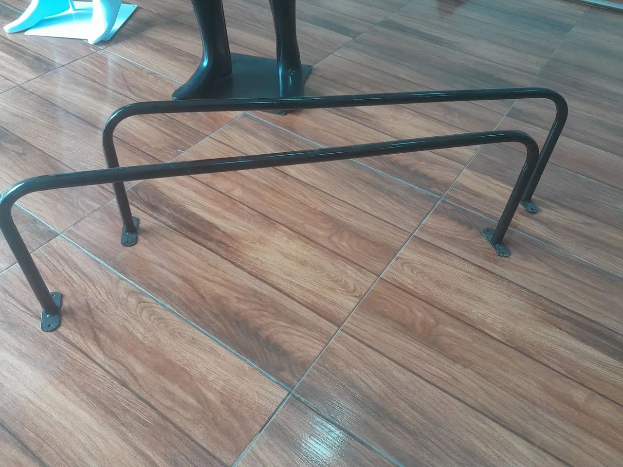 Arara preta de parede  - Foto 3