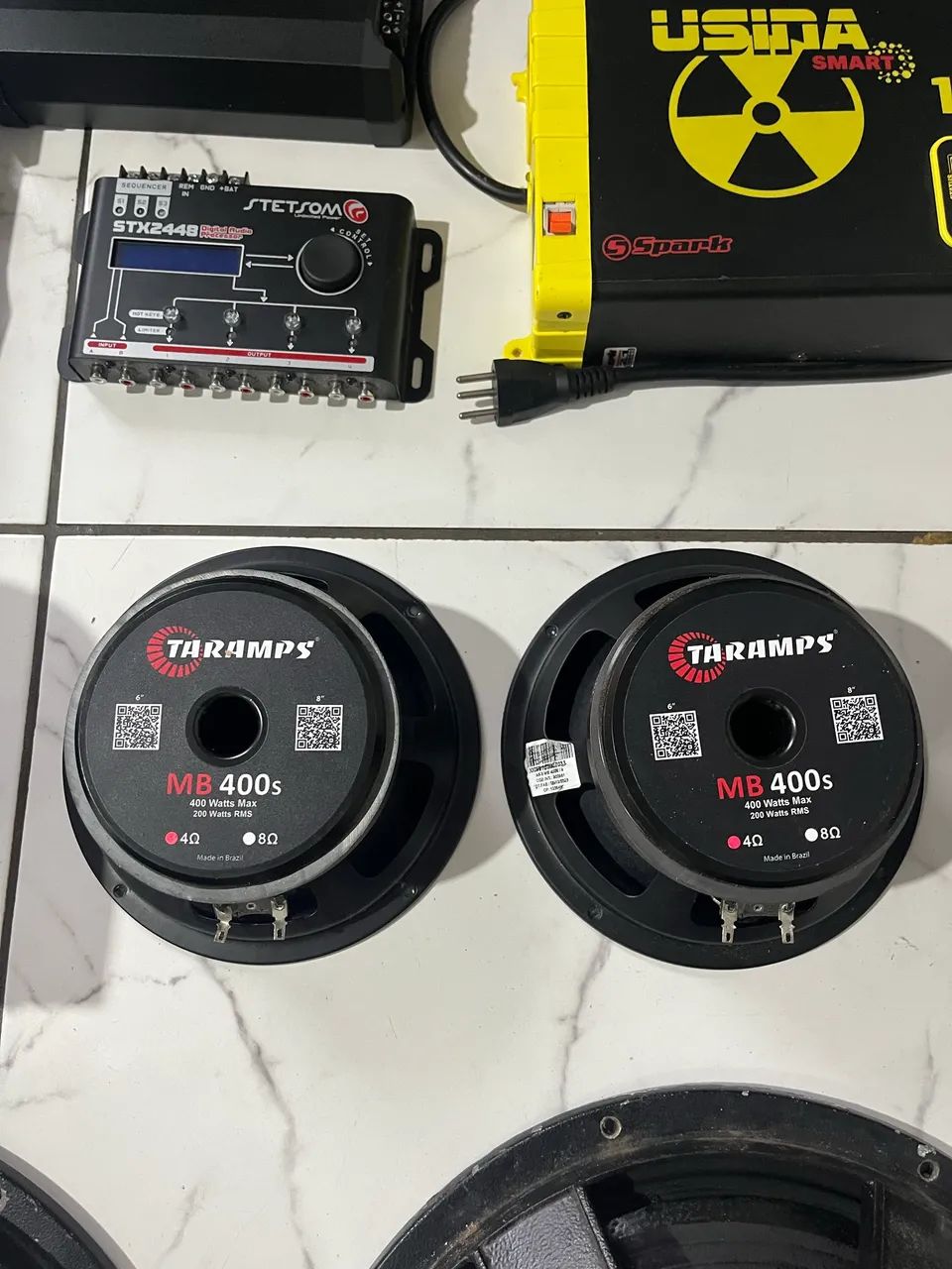 Par Médio grave 8 polegadas Taramps Mb 400s 4 ohms 