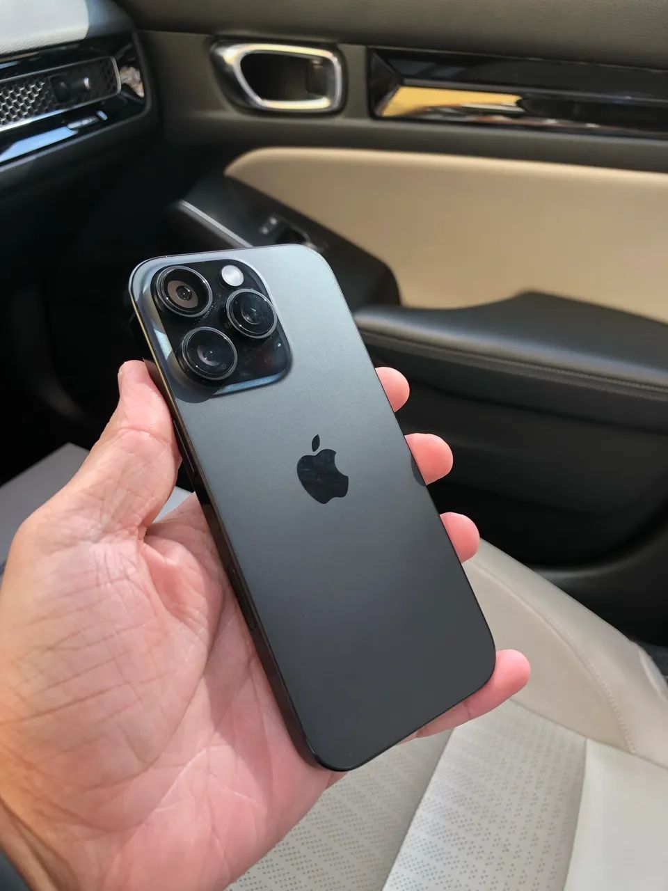 iPhone 16 Pro 128GB - Preto - Foto 3