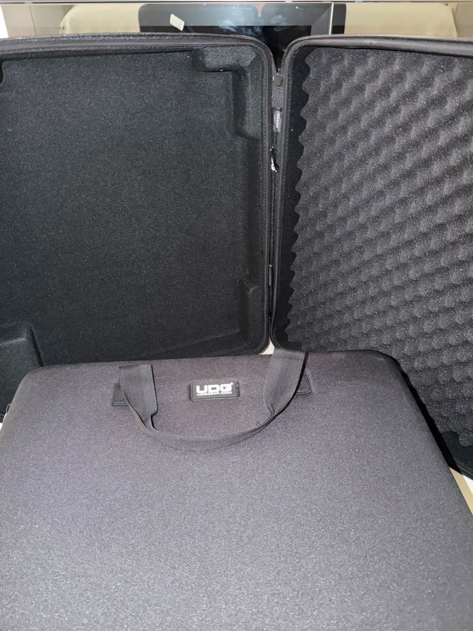Case CDJ 3000 - UDG PAR - Foto 2