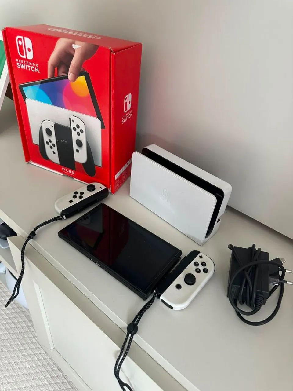 Vendo Nitendo Switch Oled - Foto 2
