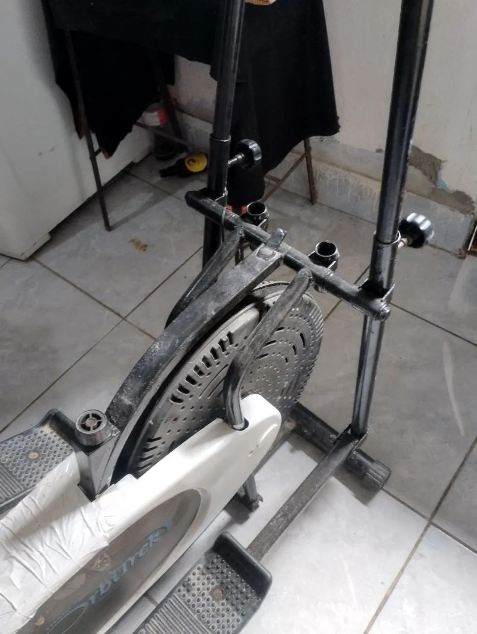 Bicicleta de academia  - Foto 2