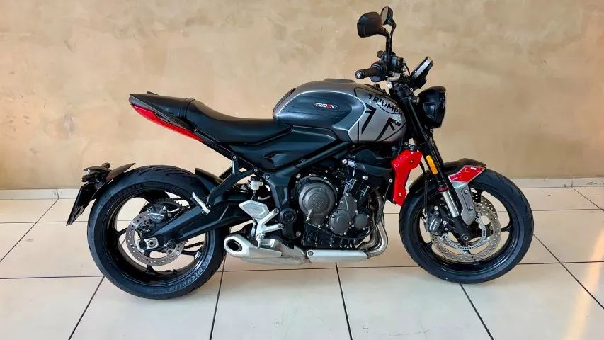 TRIUMPH TRIDENT 660 - Foto 3