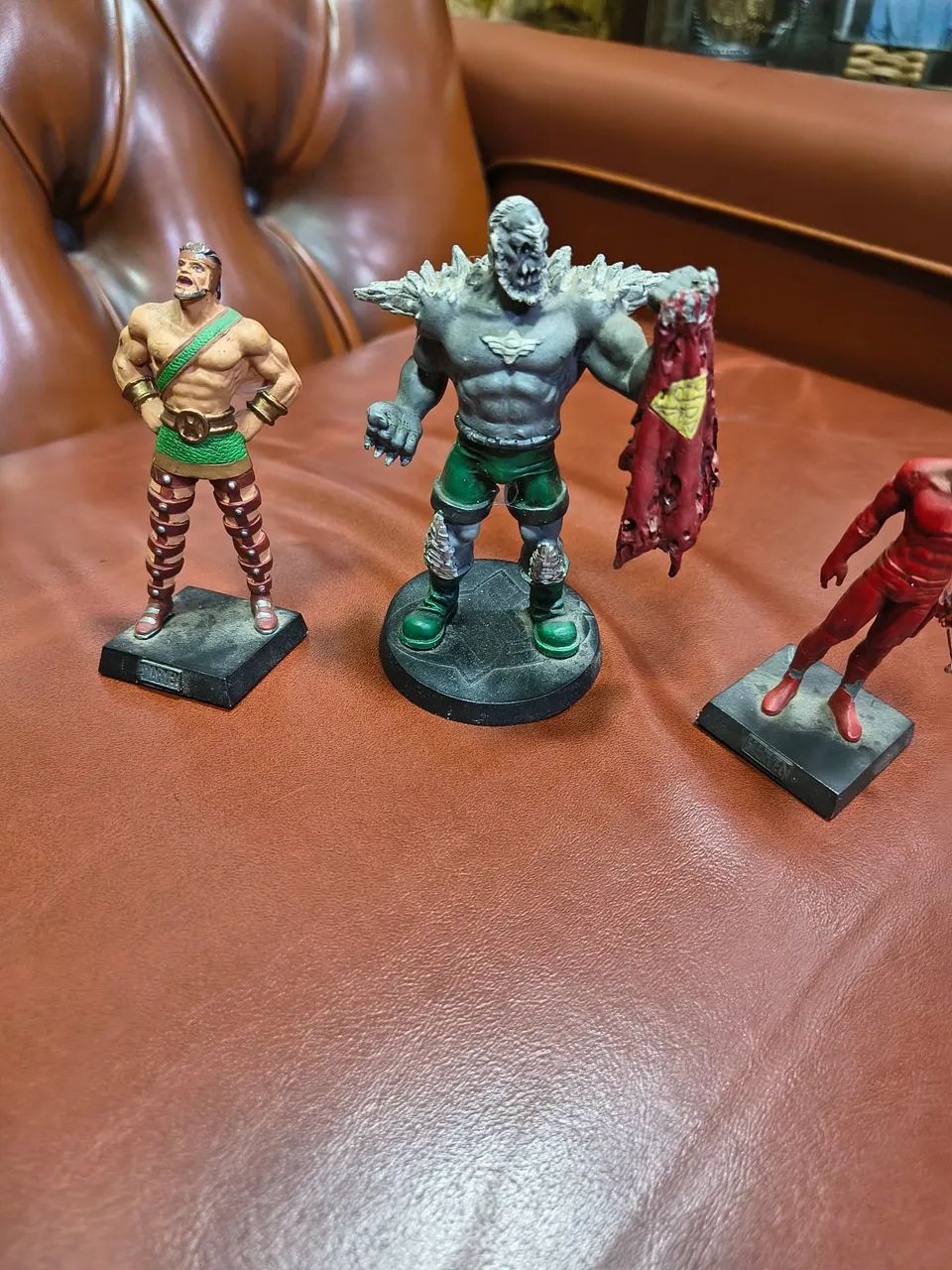 Kit de coleção Bonequinhos DC e Comics de metal e plástico Vendo todos juntos - Foto 2