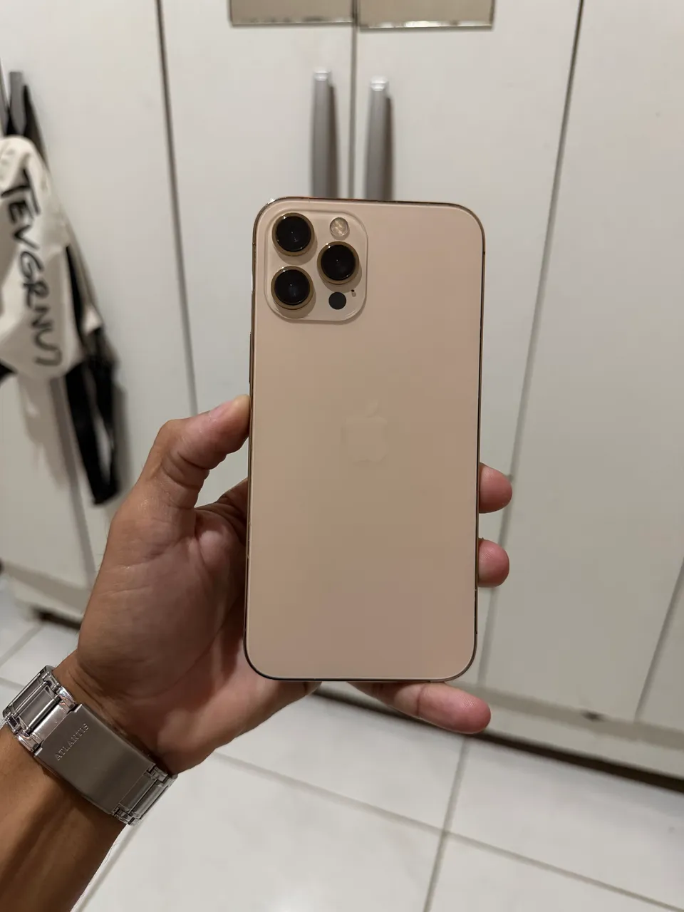iPhone 12 Pro Max 128GB GOLD com caixa original - Celulares e