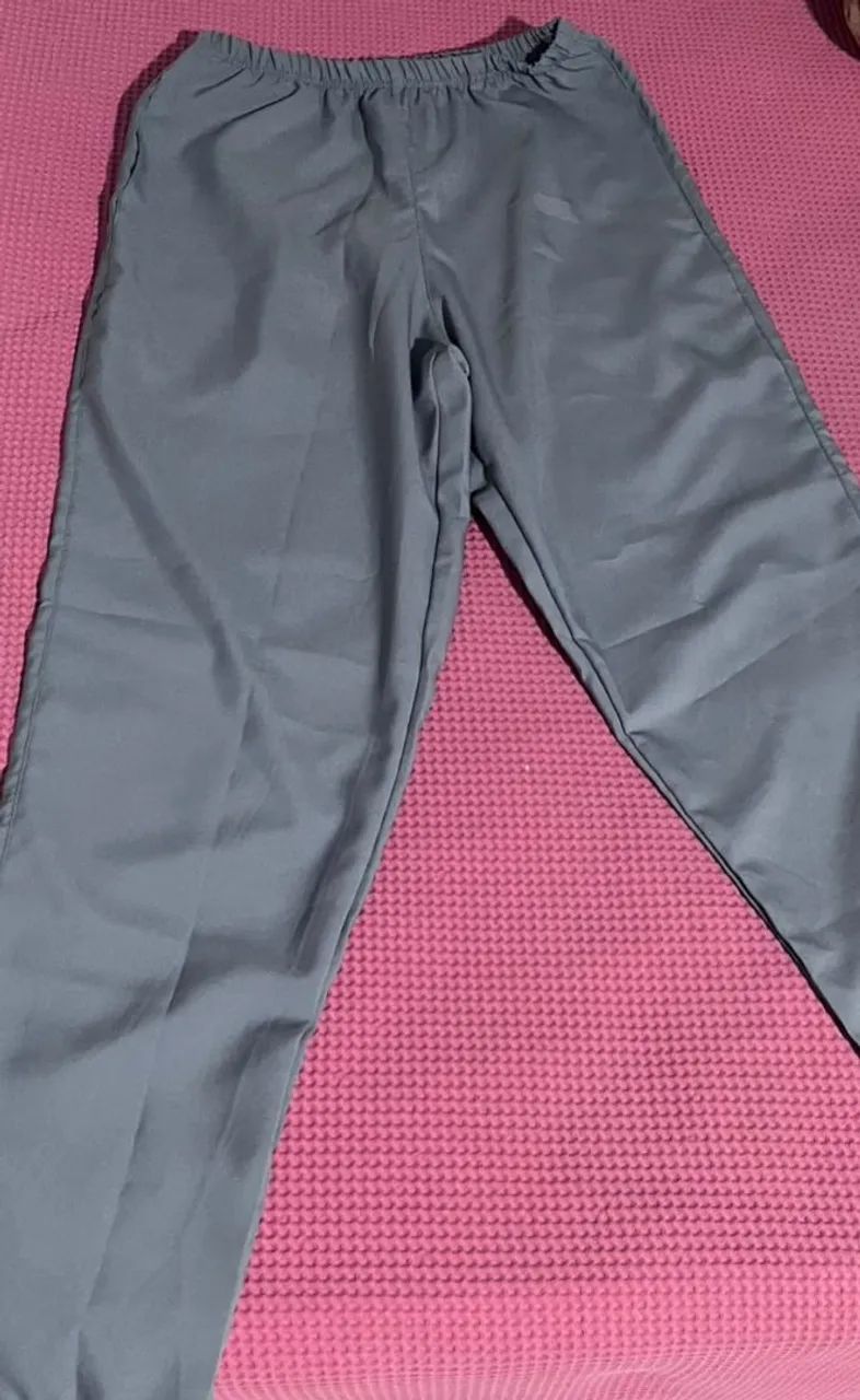 Vendo conjunto de pijama de hospital - Foto 2