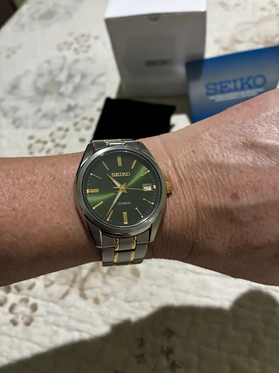 Relógio Seiko Essentials Titânio Titanium